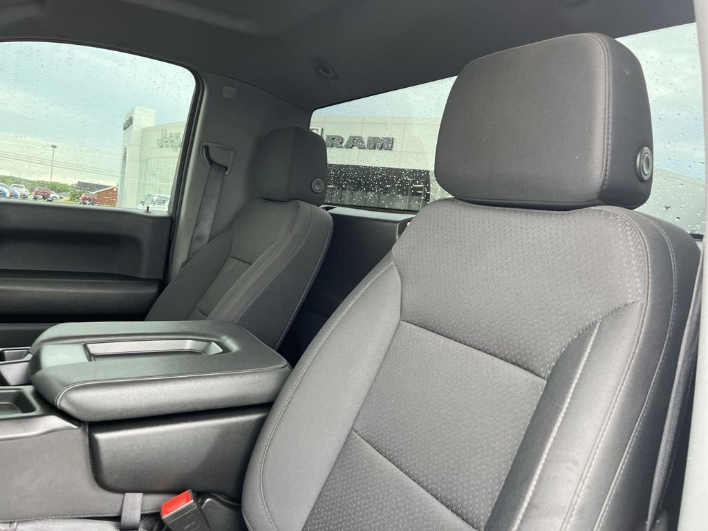 Used 2024 White Chevrolet WT image 11