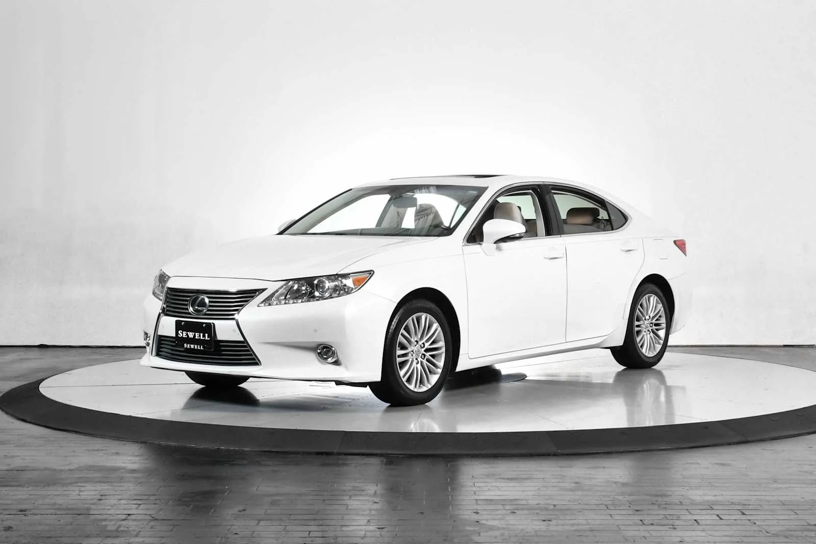 2015 Lexus ES 350 350's photo