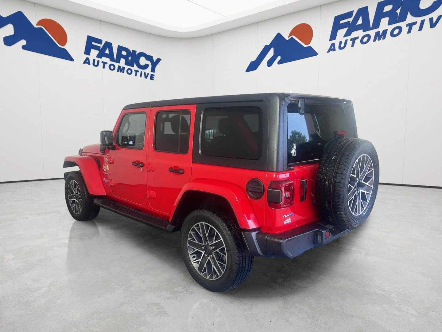 Used 2023 Firecracker Red Clearcoat Jeep Sahara image 10