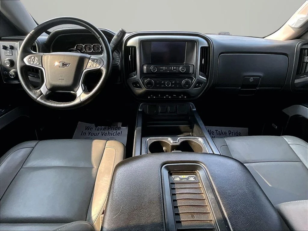 Used 2017 Silver Chevrolet LTZ image 15