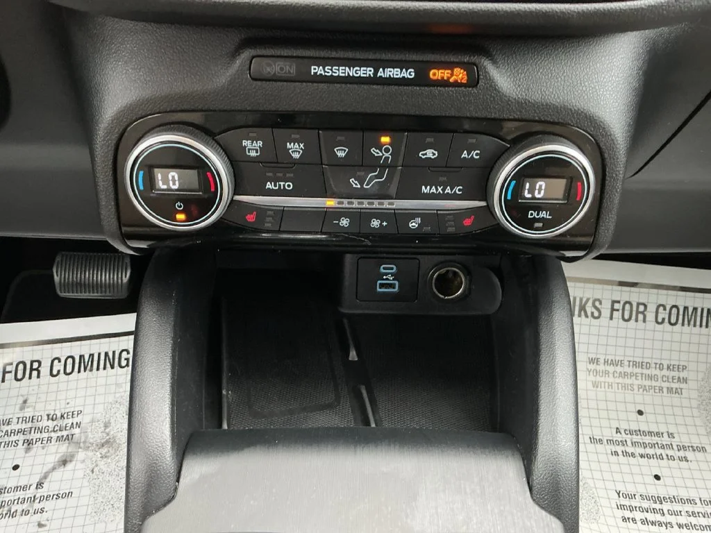 Used 2021 Blue Ford Titanium image 17