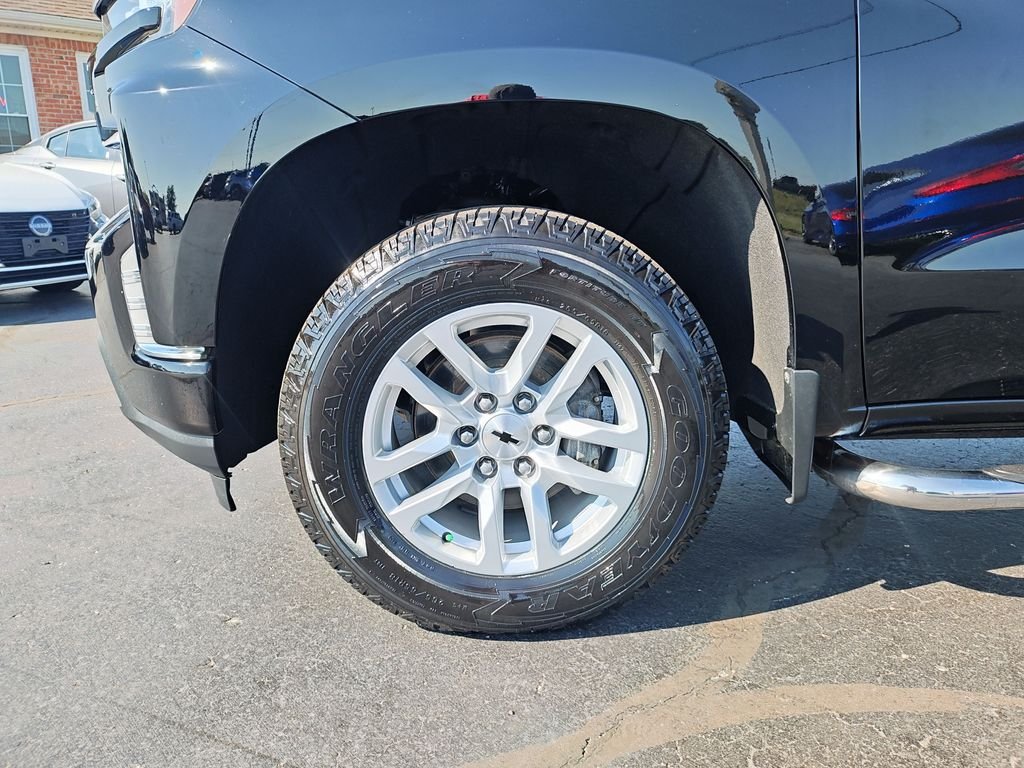 Used 2020 Black Chevrolet RST image 10