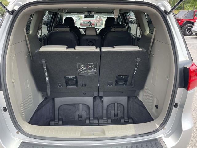 2018 Kia Sedona LX - Photo 9