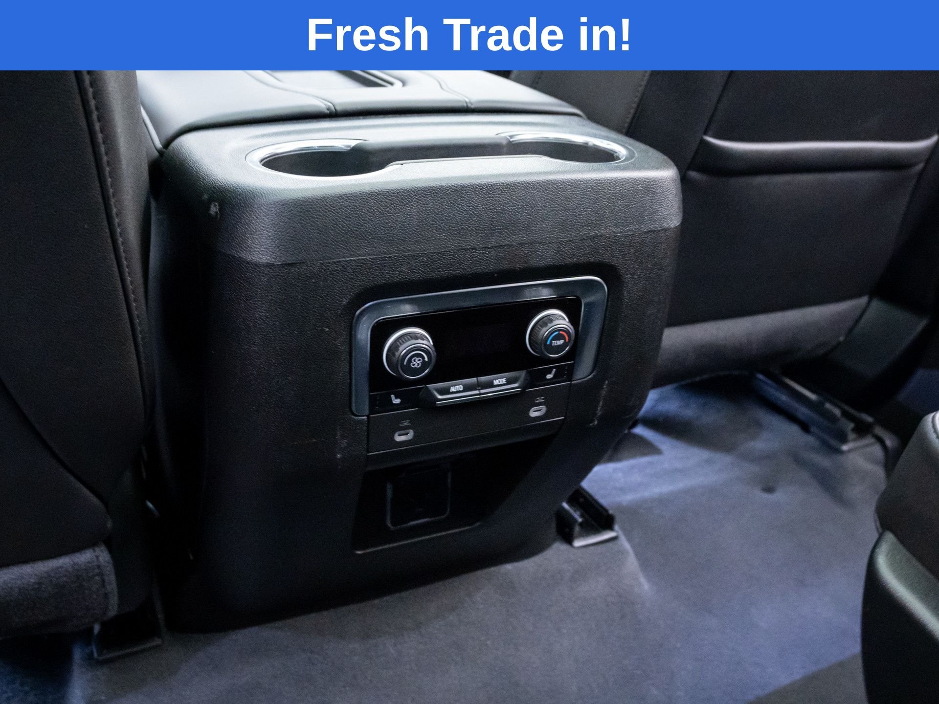 Used 2024 Gray Chevrolet Z71 image 19