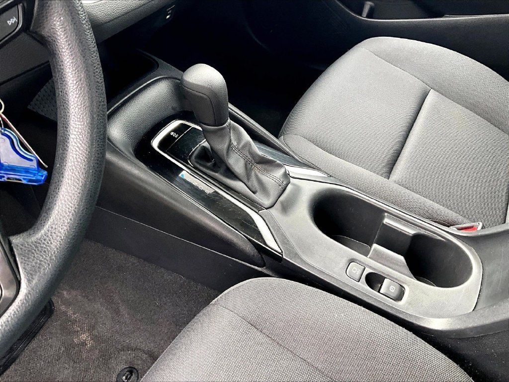 Used 2024 White Toyota LE image 20
