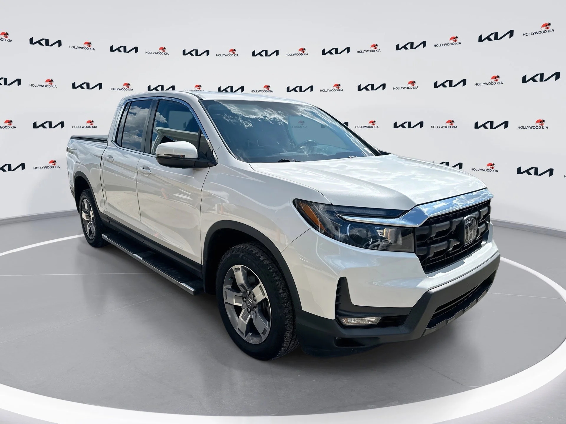 2024 Honda Ridgeline RTL AWD's photo