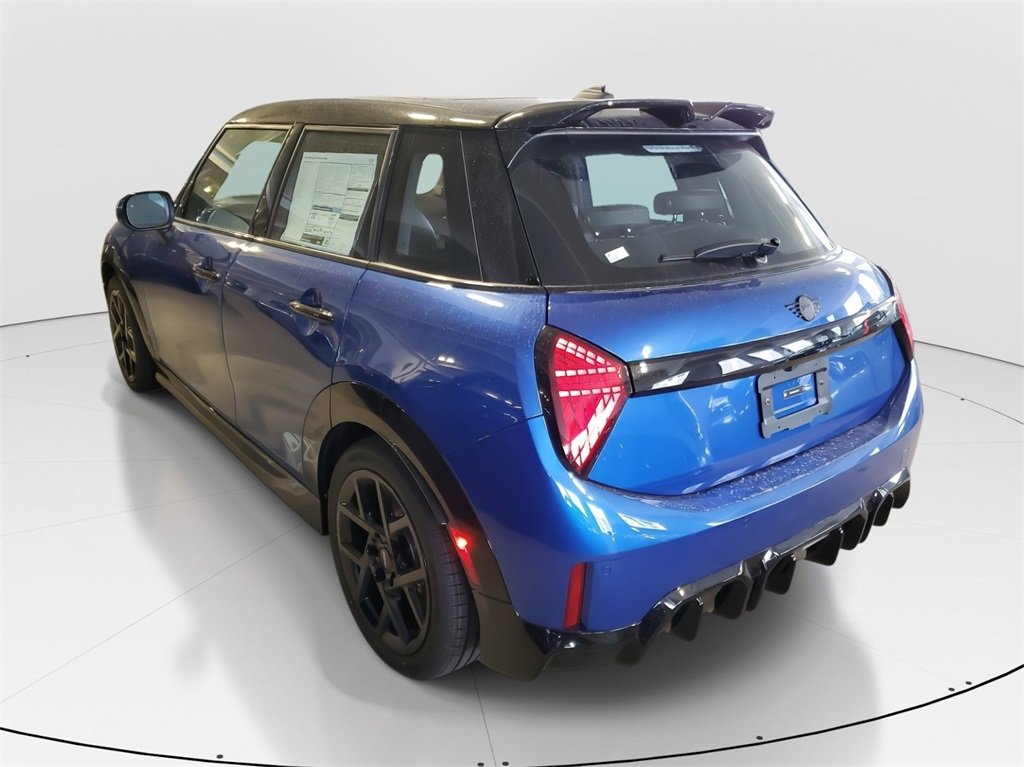 2025 Mini Cooper Hardtop S photo 4