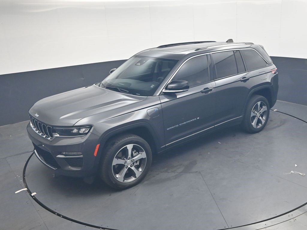 Used 2022 Baltic Gray Metallic Clearcoat Jeep 4xe image 29