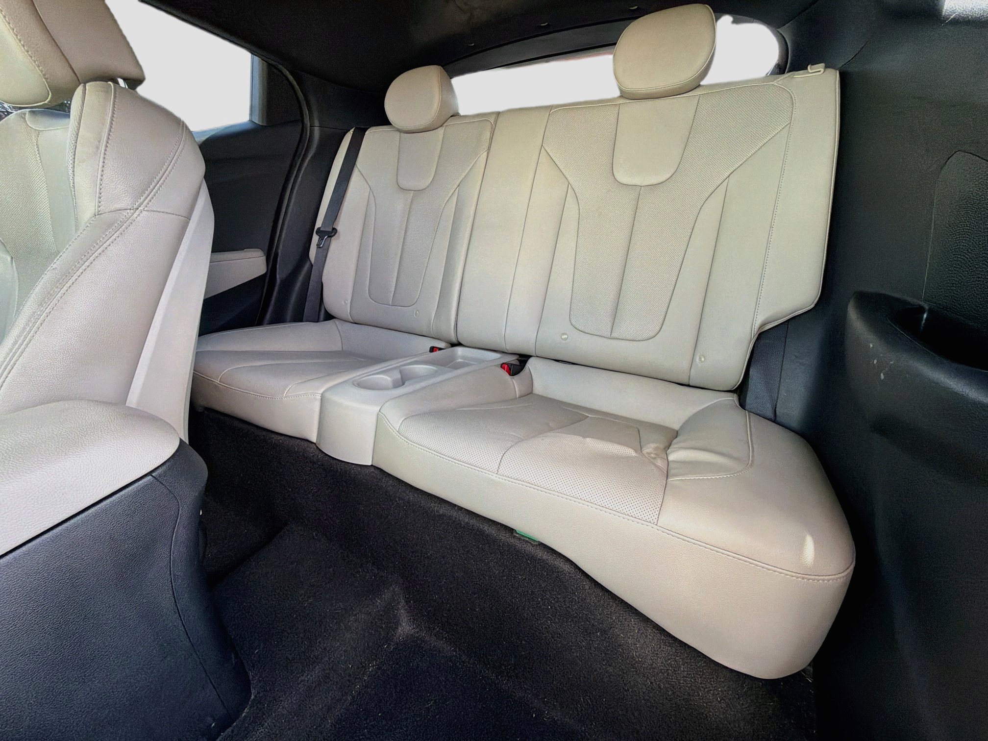 Used 2019 Thunder Gray w/Black Roof Hyundai Turbo Ultimate image 17