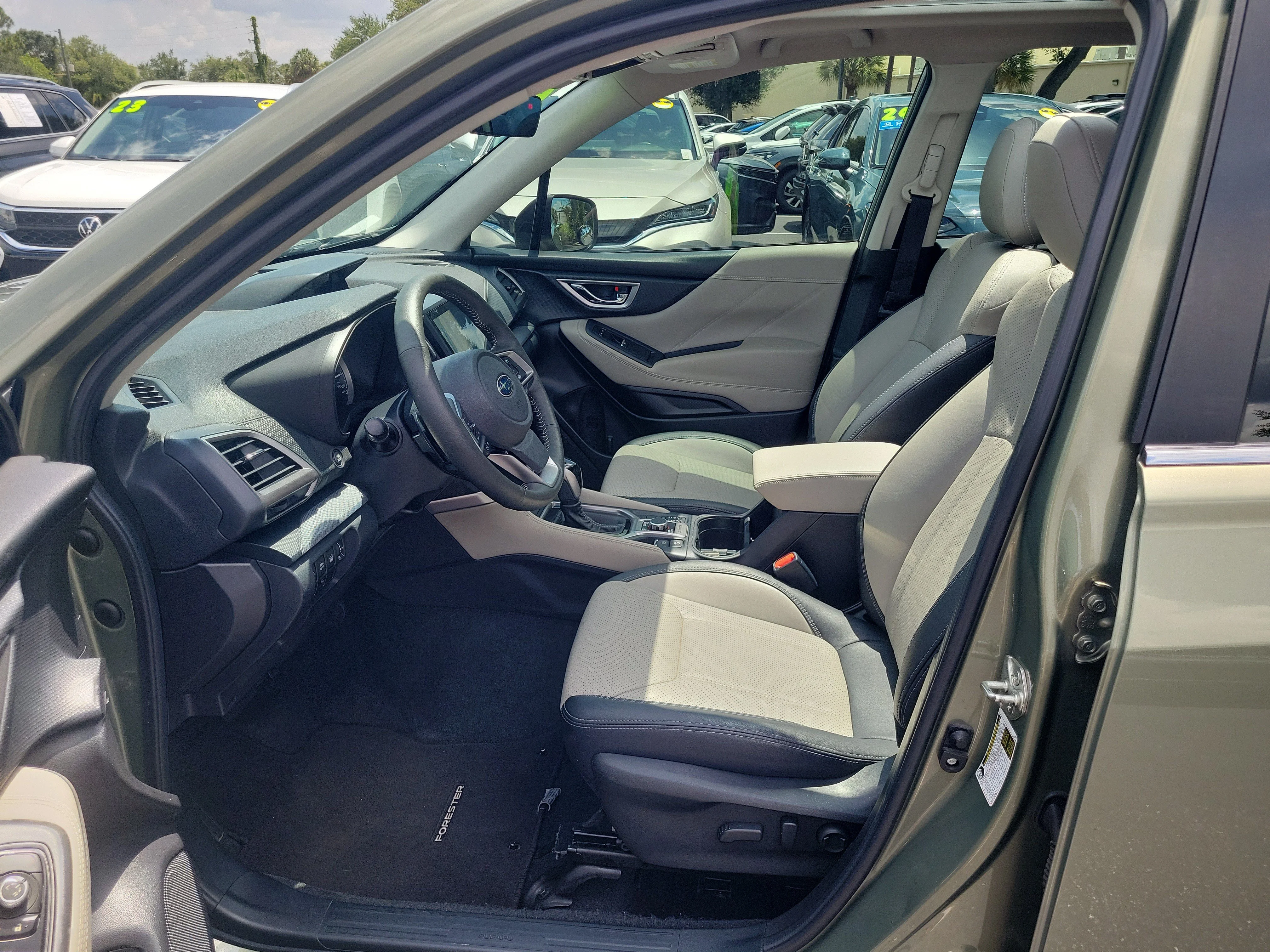 Used 2021 Jasper Green Metallic Subaru Limited image 18