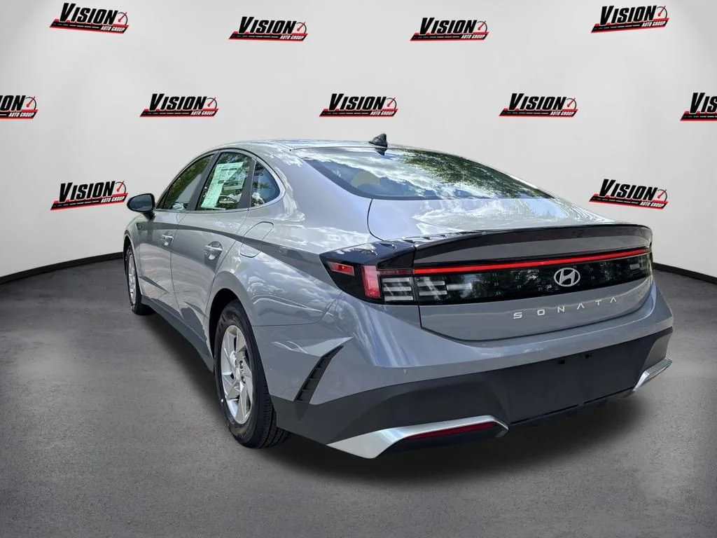 New 2026 Blue Hyundai SE image 7