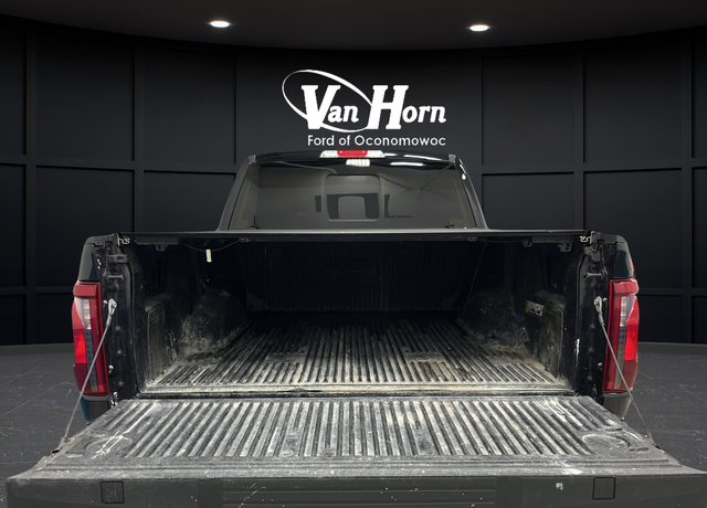 Used 2024 Agate Black Metallic Ford XLT image 26