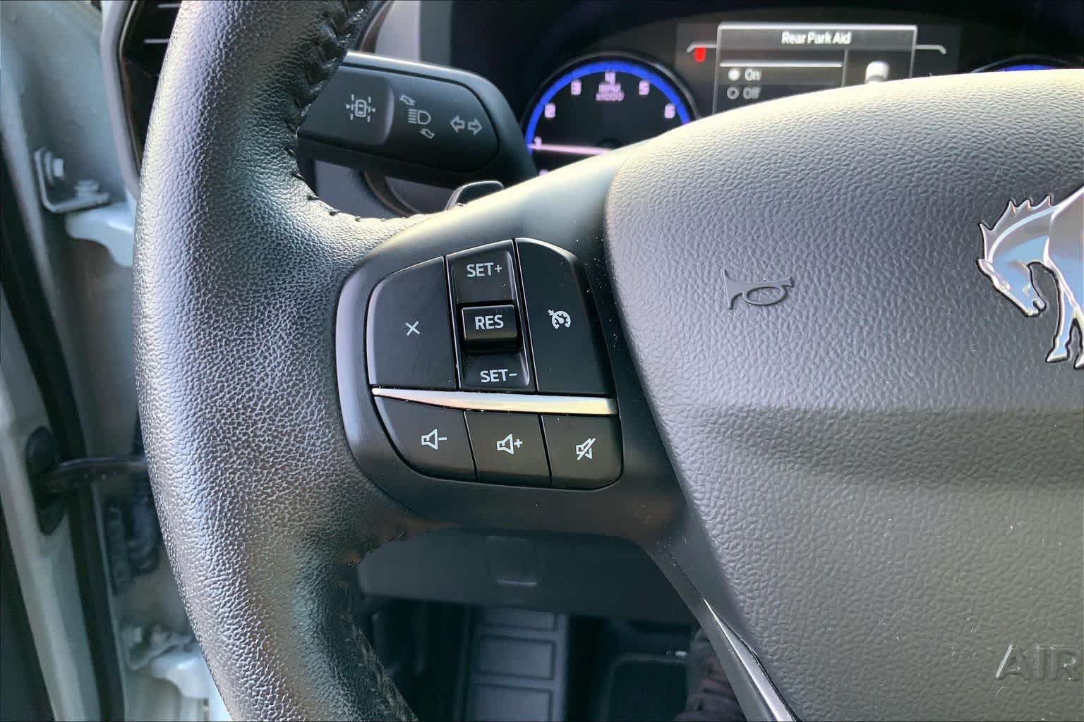 Used 2022 Cactus Grey Ford Badlands image 23
