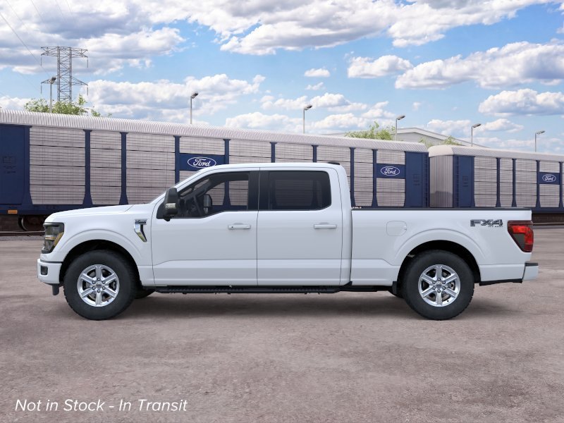 New 2026 Oxford White Ford XLT image 3
