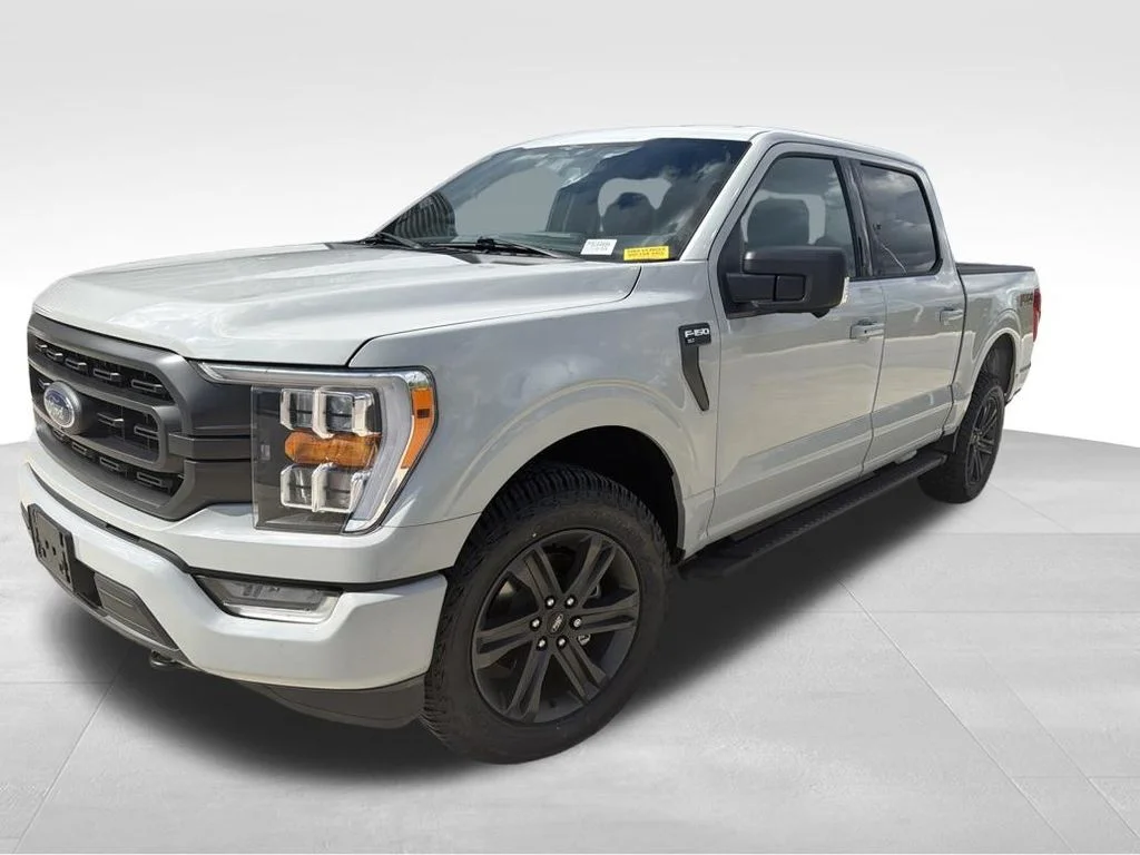 Used 2023 Avalanche Ford XLT image 9