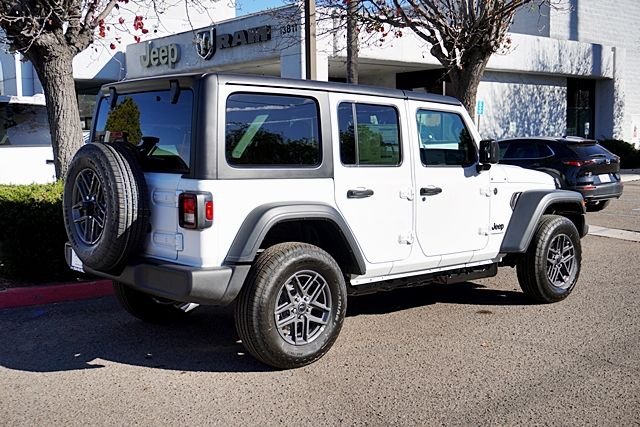 New 2026 Bright White Clear-Coat Exterior Paint Jeep Sport S image 10