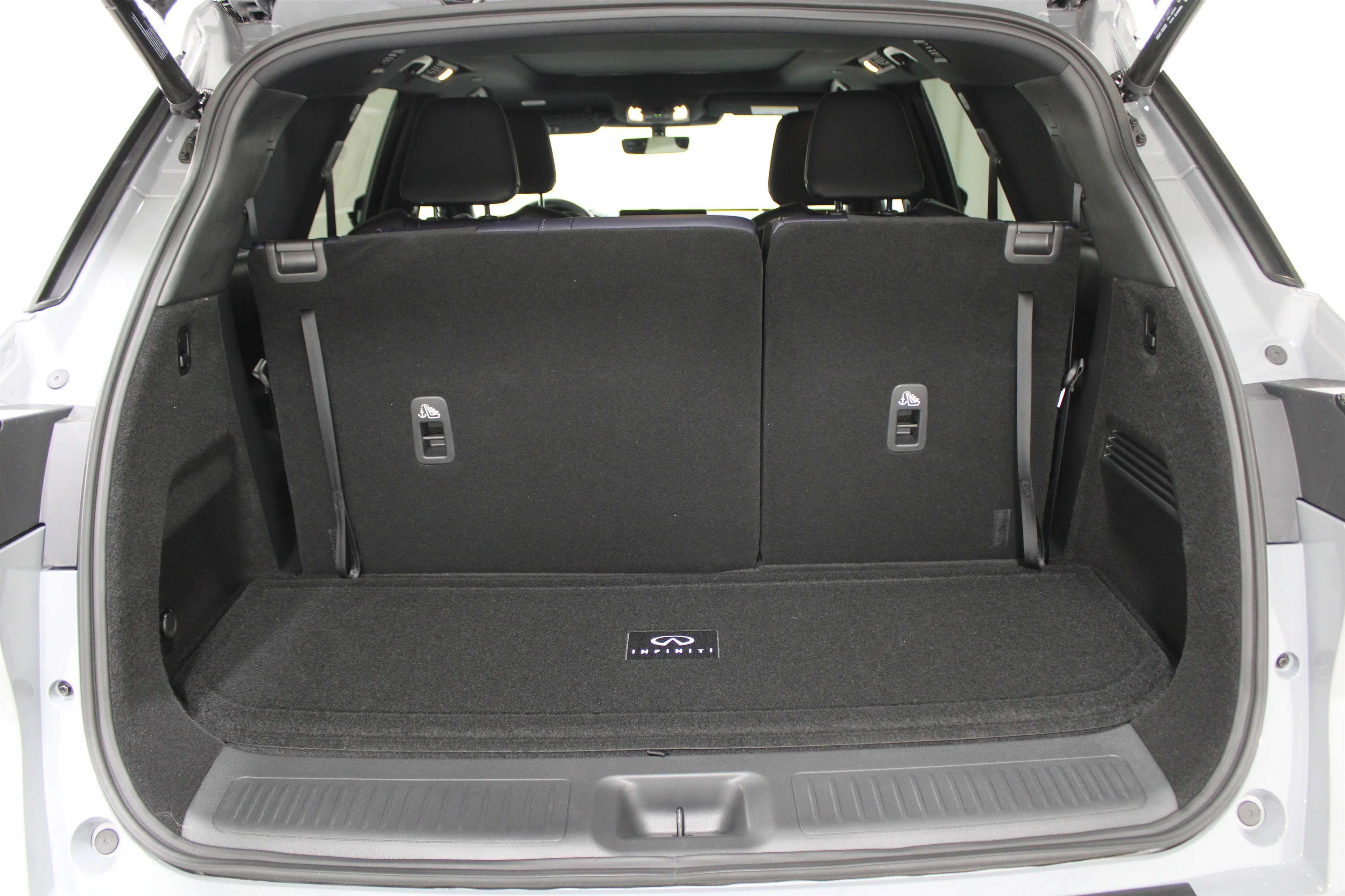 2027 INFINITI QX60 Sport - Photo 23