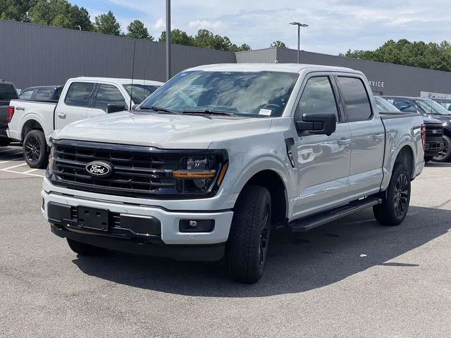 New 2026 Avalanche Ford XLT image 6