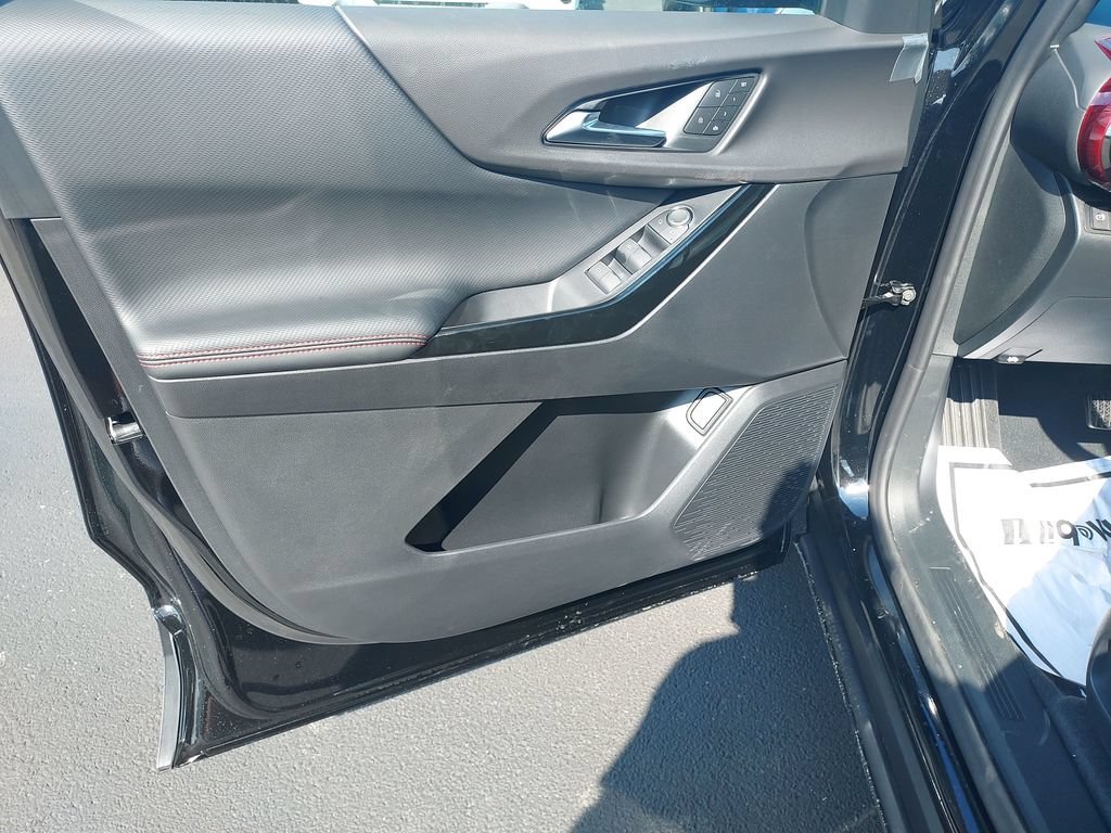 2027 Chevrolet Equinox RS - Photo 12