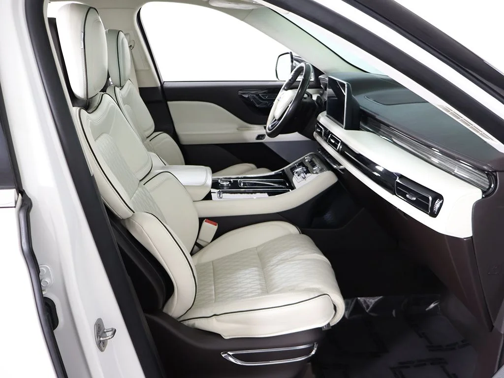 Used 2020 White Metallic Lincoln Black Label image 36