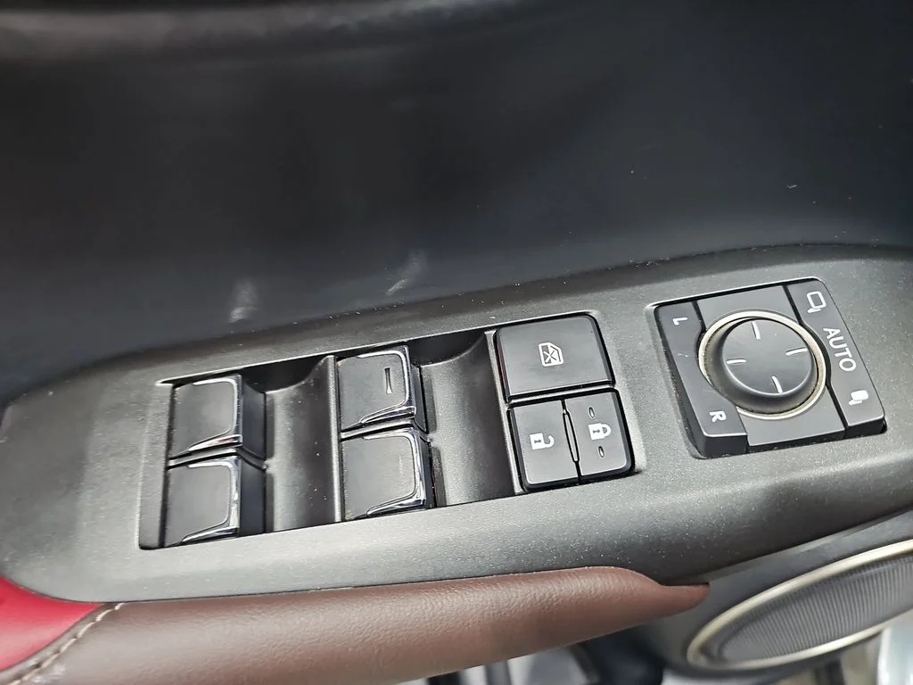 Used 2018 Gray Lexus 300h image 30
