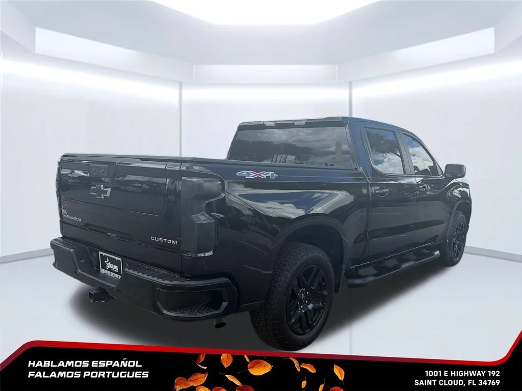 Used 2023 BLACK Chevrolet Custom image 5