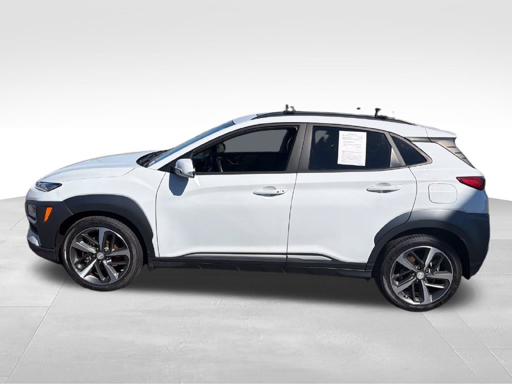 Used 2020 White Hyundai Ultimate image 2