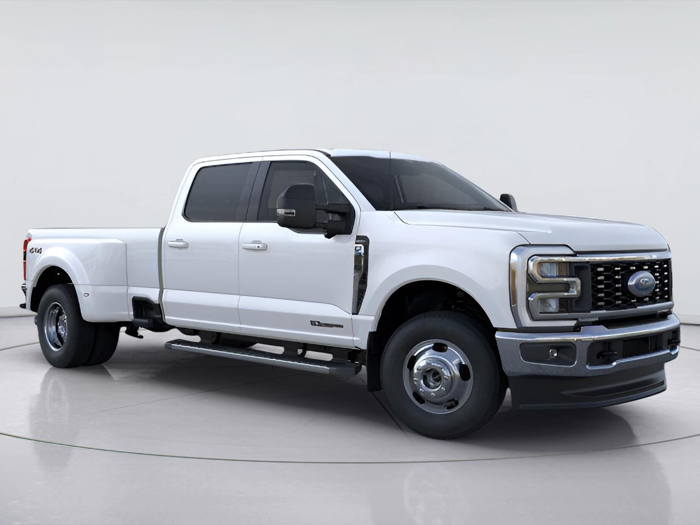 New 2026 Star White Metallic Tri-Coat Ford F-350® Lariat® image 7