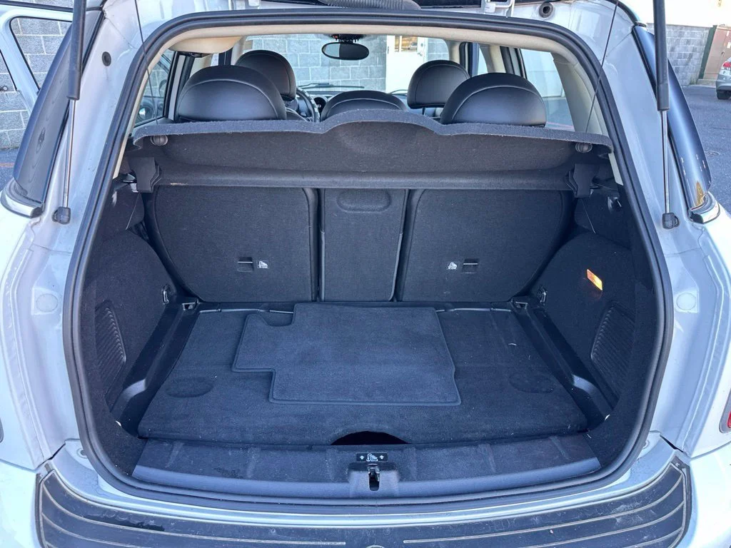 Used 2016 Light White MINI Base image 11