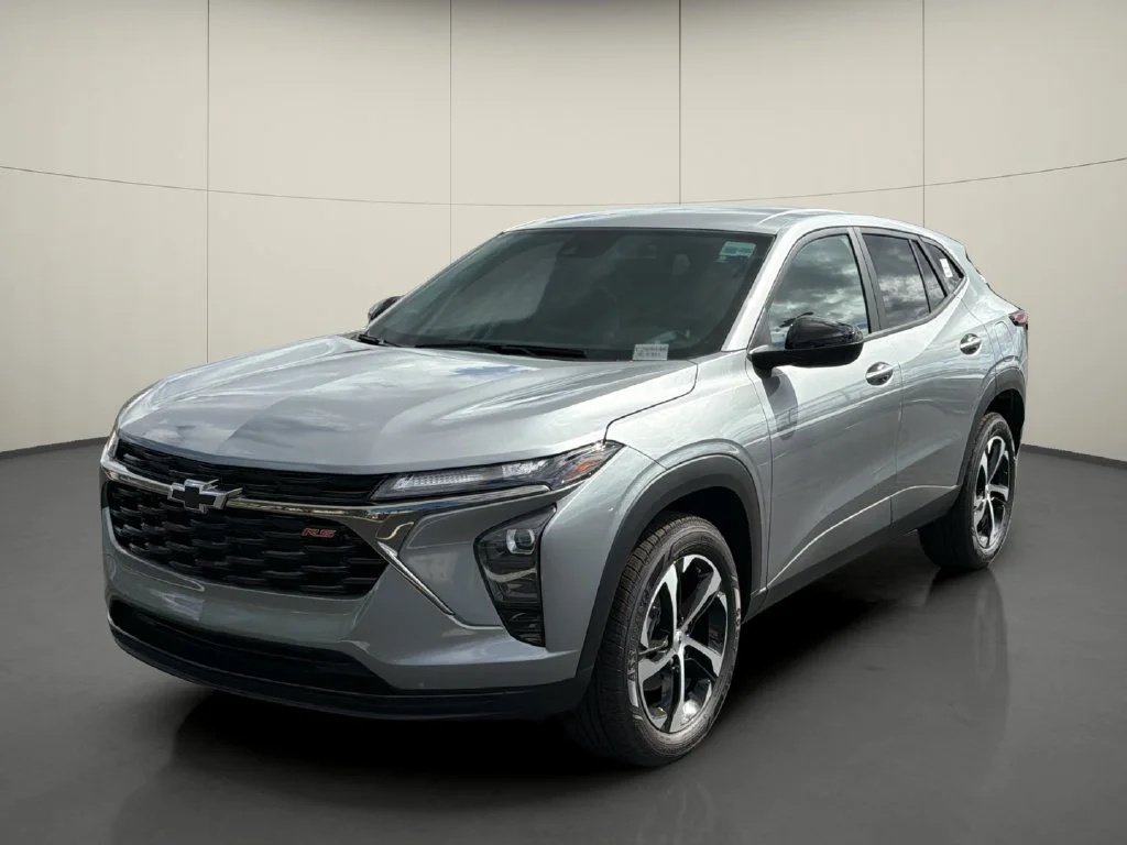 New 2026 Sterling Gray Metallic Chevrolet 1RS image 3