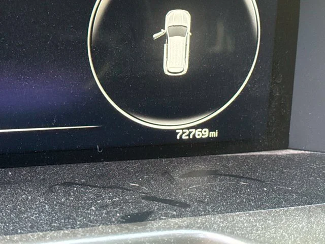 Used 2022 Gravity Blue Kia SX Prestige image 20