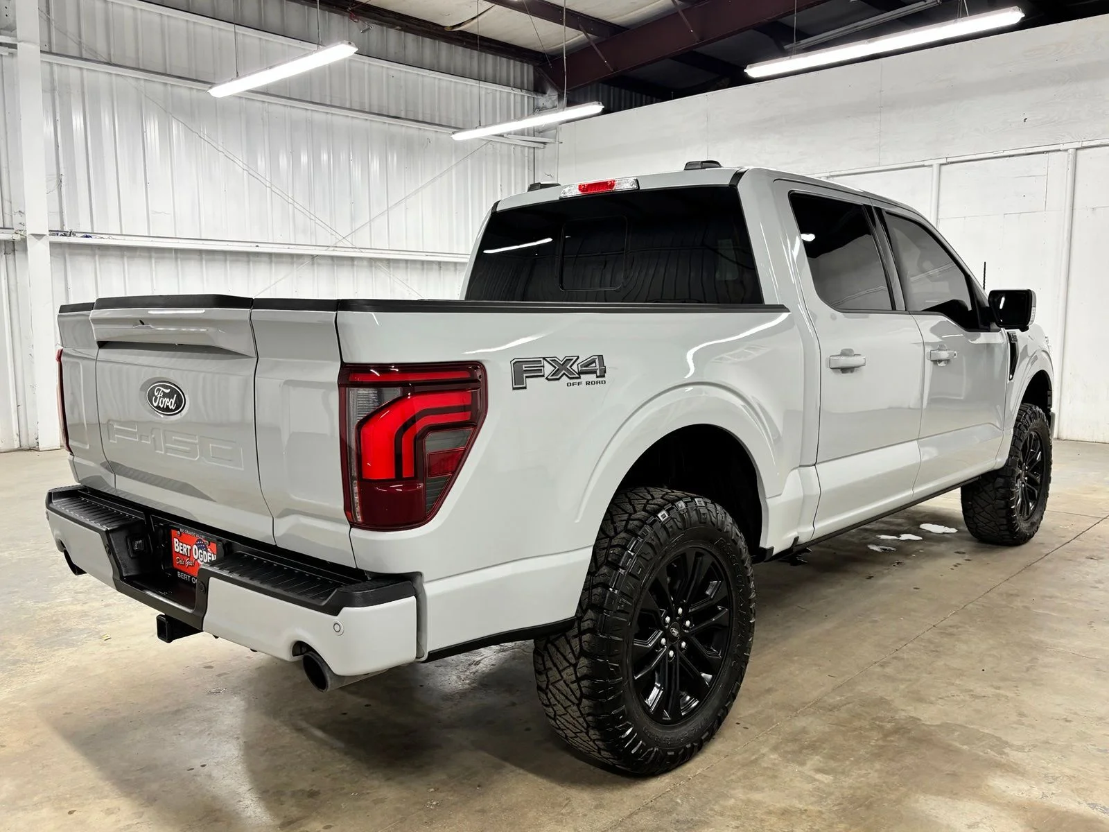 Used 2024 White Ford Lariat image 7
