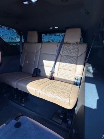 Used 2021 Crystal White Tricoat Cadillac Premium Luxury image 15
