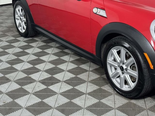 Used 2011 Chili Red MINI Base image 12