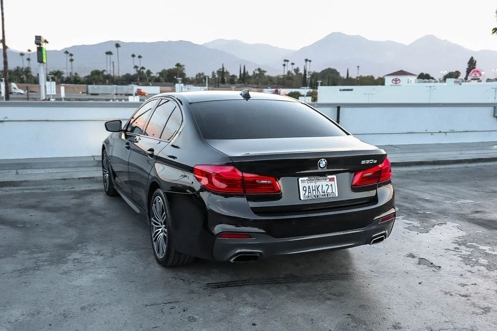 Used 2020 Black BMW 530e iPerformance image 7