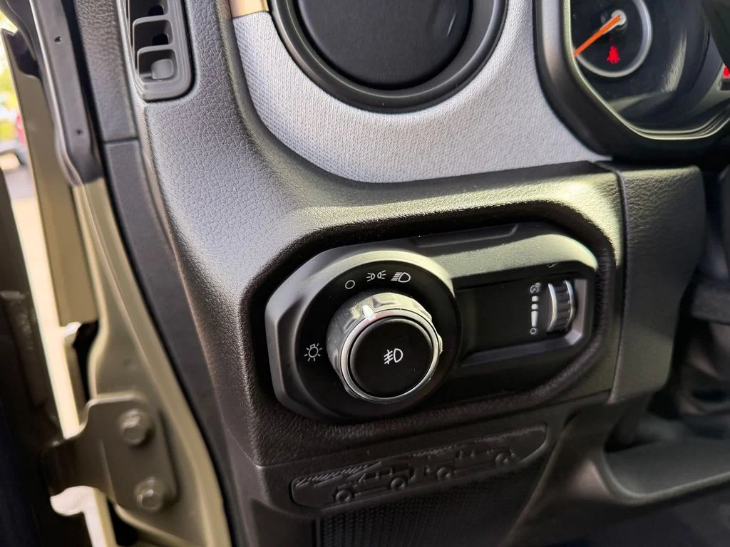 2026 Jeep Wrangler 4-Door Sport - Photo 13
