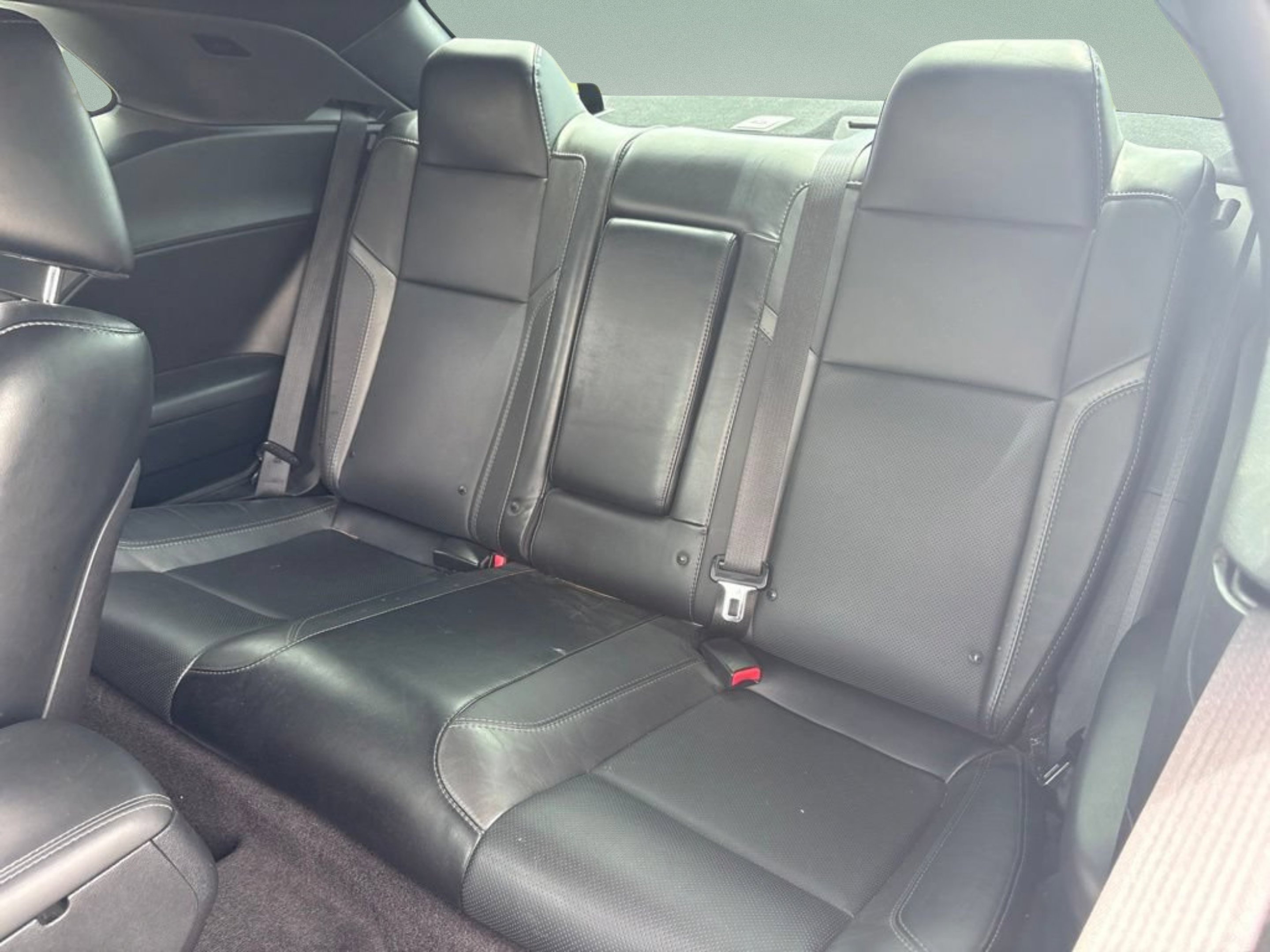 Used 2016 Bright White Clearcoat Dodge R/T Plus image 22