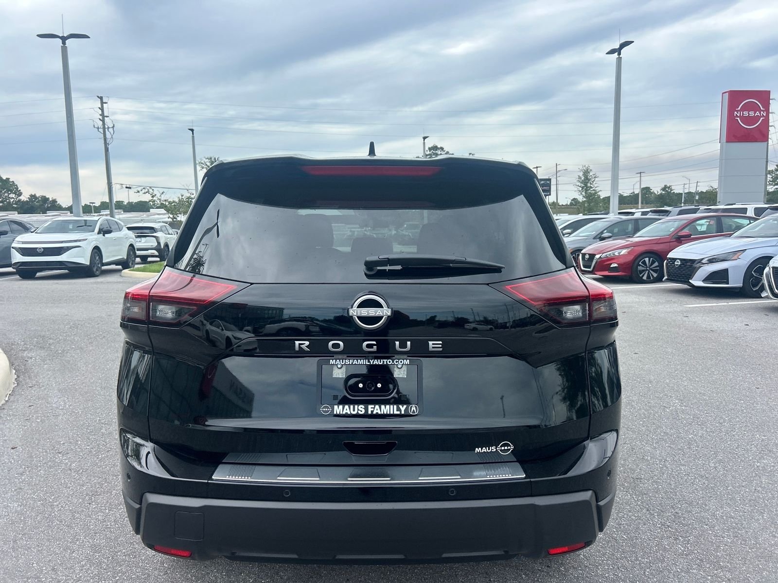 New 2026 Nissan Rogue SV 4D Sport Utility