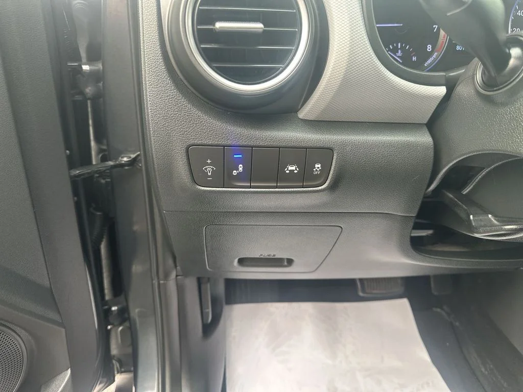 Used 2020 Gray Hyundai SEL image 20