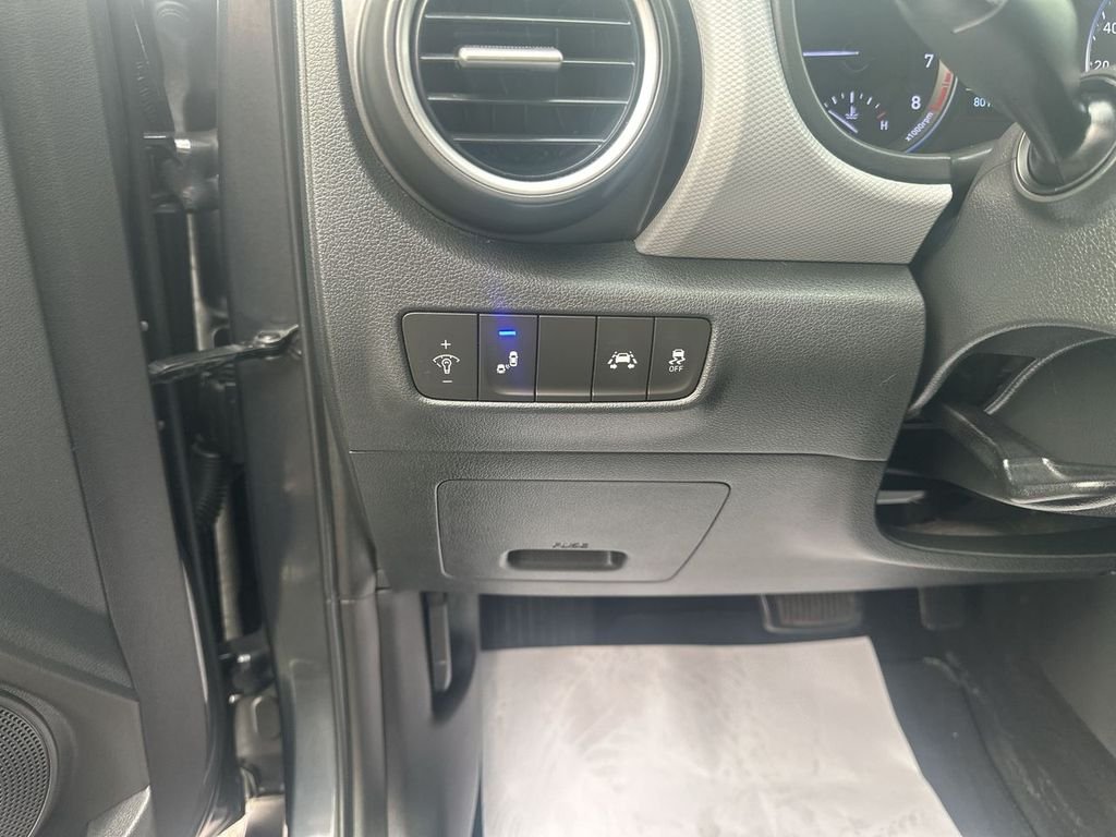 Used 2020 Gray Hyundai SEL image 20