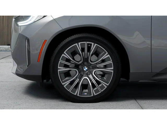 New 2026 Skyscraper Grey Metallic BMW 30 xDrive image 7