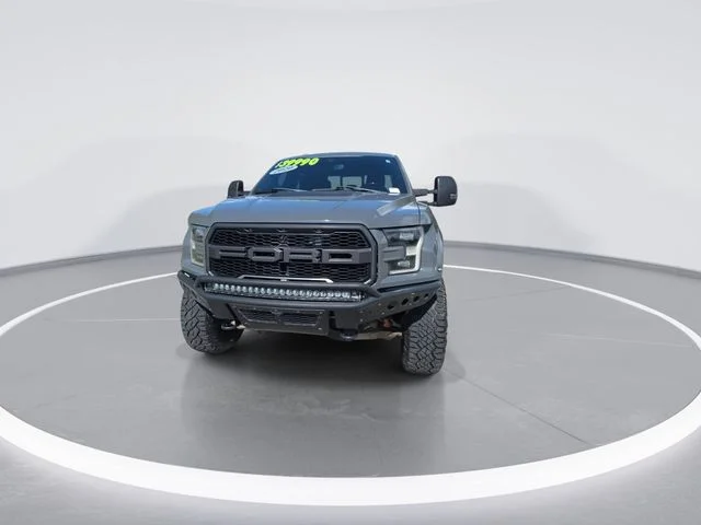 Used 2020  Ford Raptor image 3