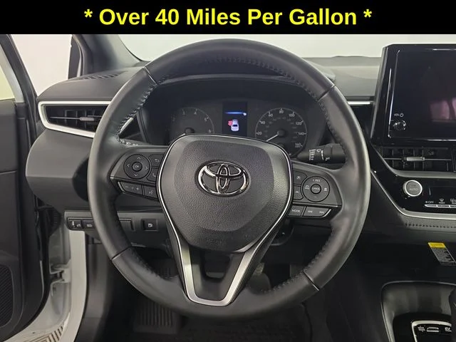 Used 2024 Pearl Toyota SE image 13