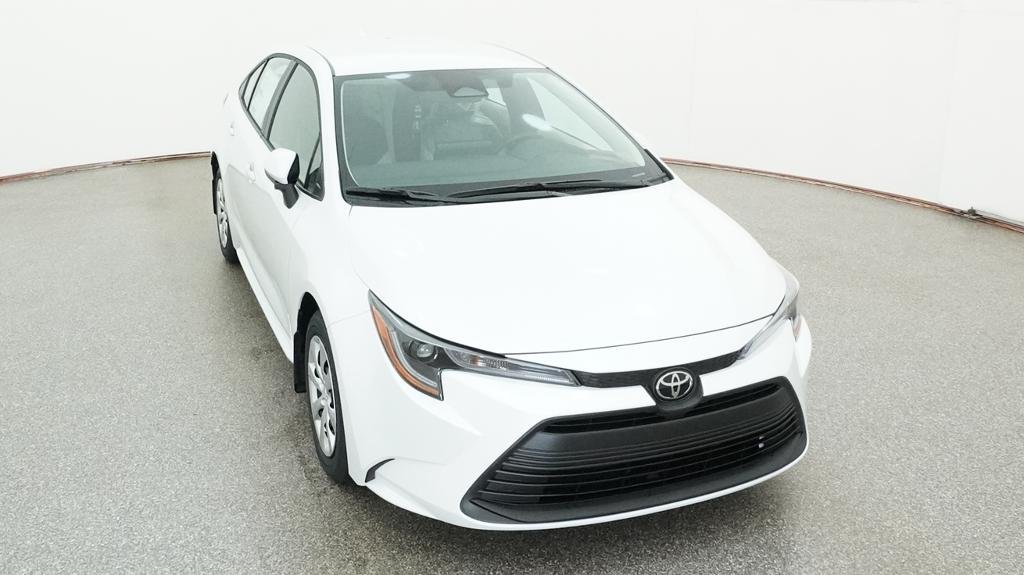 New 2026 Wind Chill Pearl Toyota LE image 38