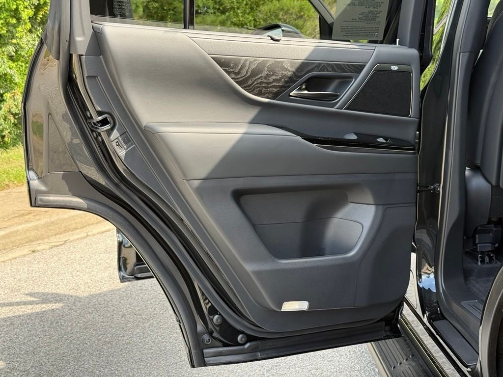 New 2026 Caviar Lexus LX 700h LUXURY image 21