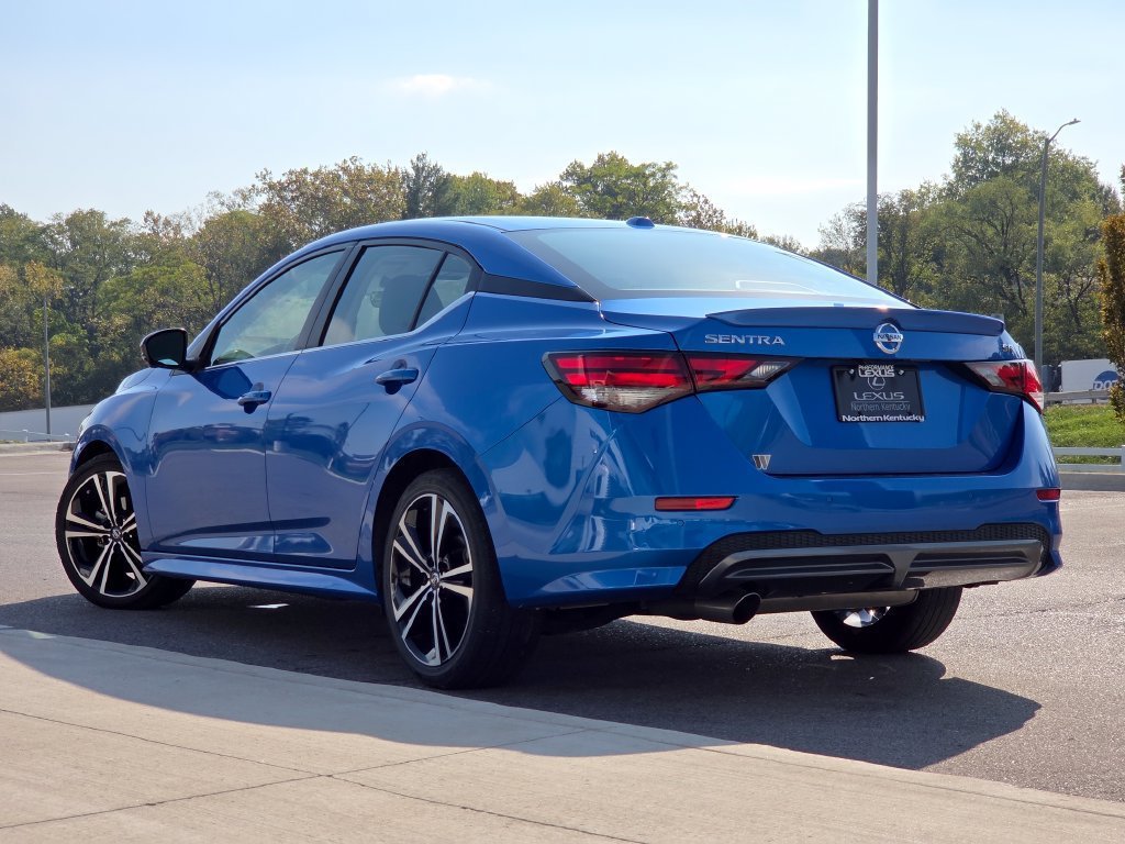 Used 2023 Electric Blue Metallic Nissan SR image 23