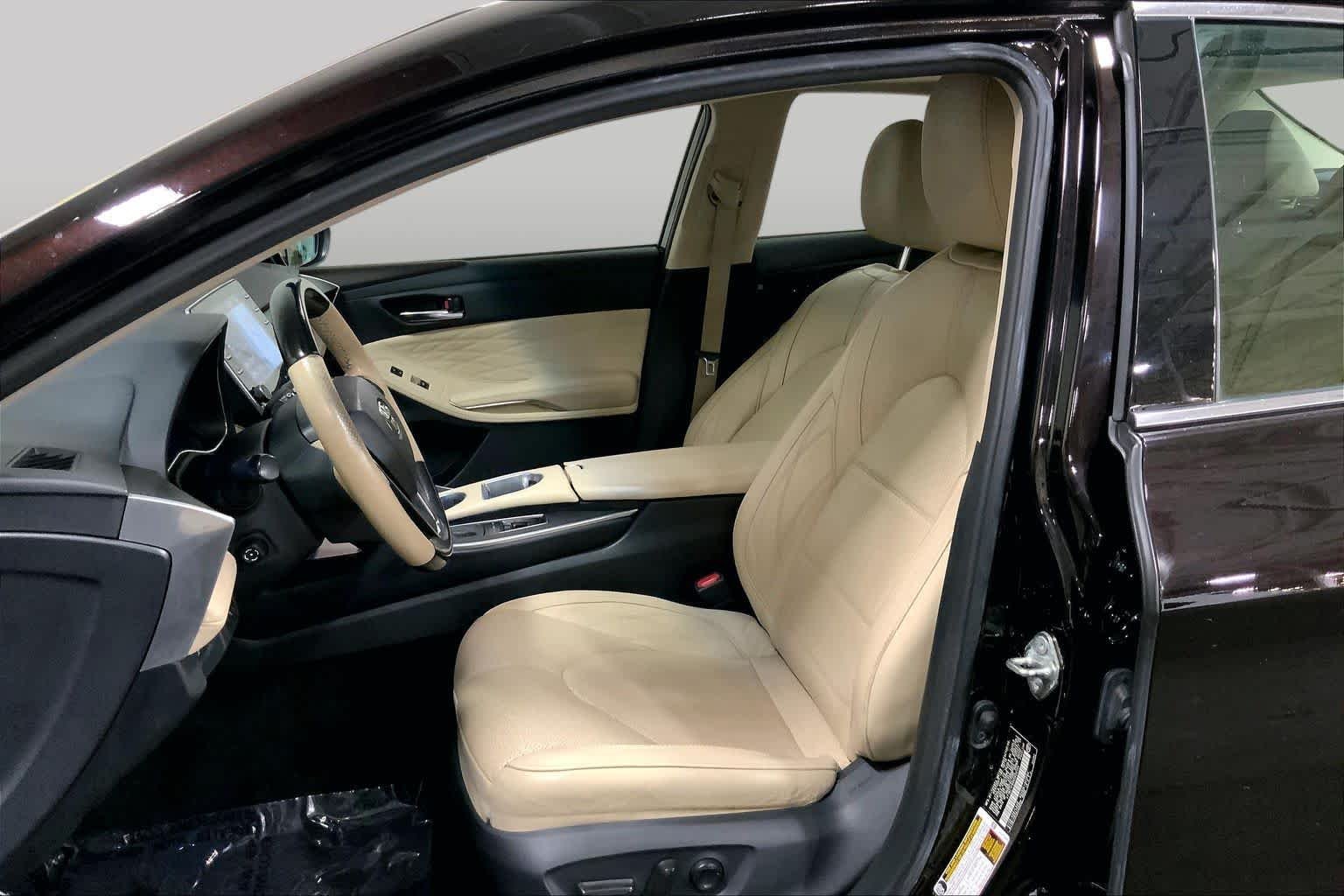 Used 2019 Opulent Amber Toyota Limited image 8