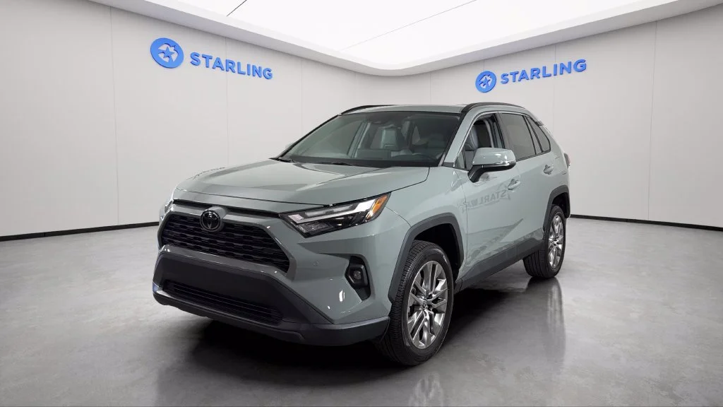 2023 Toyota RAV4 XLE Premium - Photo 17