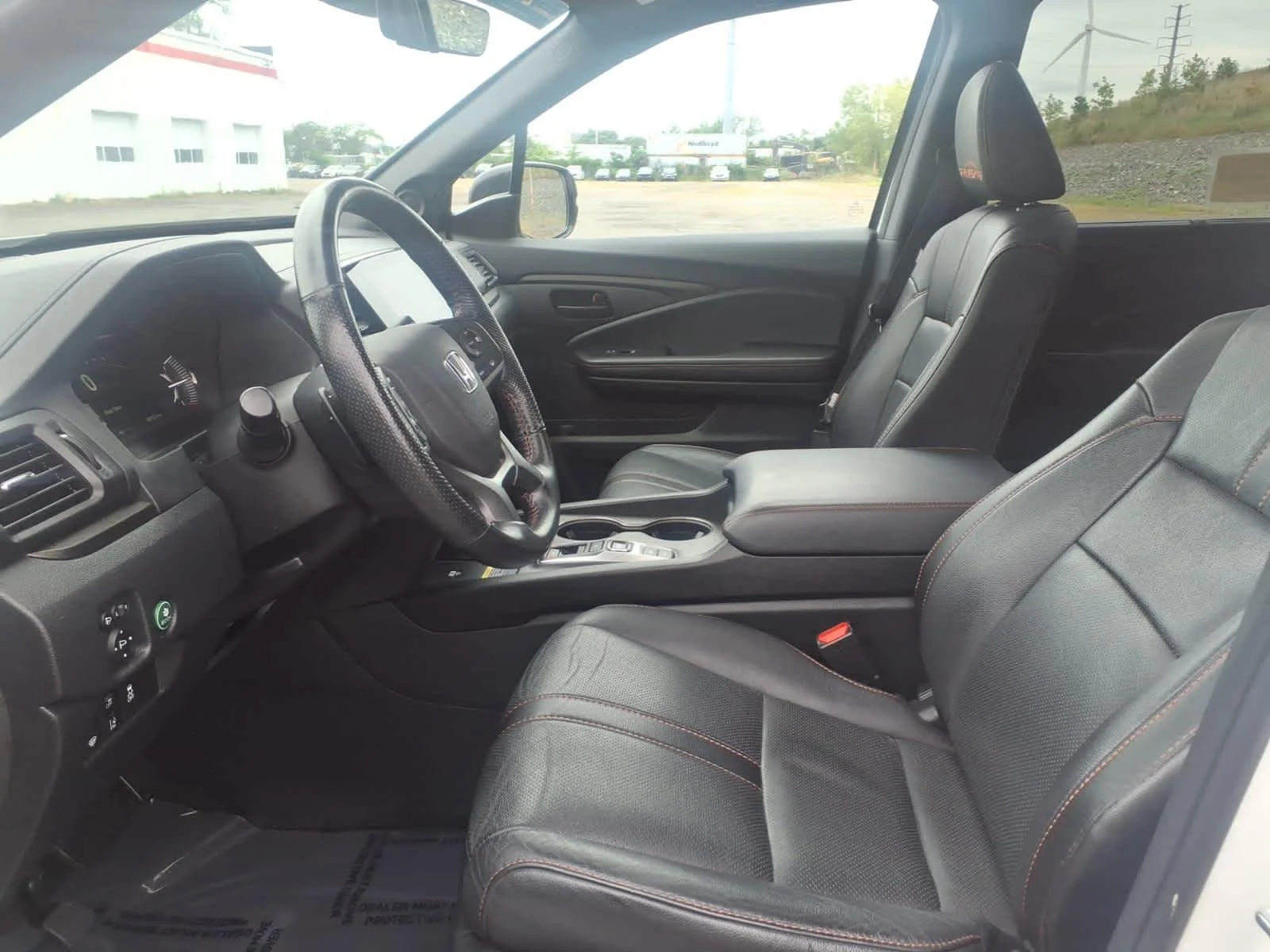Certified Used 2024 Platinum White Pearl Honda TrailSport image 18
