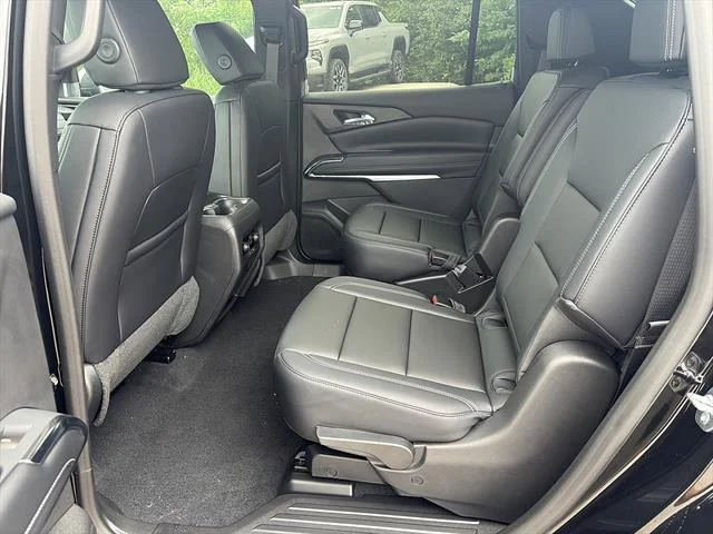 2026 Chevrolet Traverse LT - Photo 12